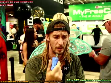 cam couple porn honeyand_thebear image #2237517