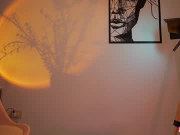 cam girl porn lucie_beltran image #4358261