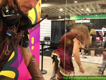cam couple porn honeyand_thebear image #80848