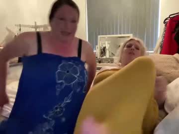 cam girl porn cougarmollie image #6889018