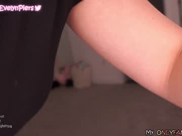 cam girl porn evelynpiers image #2511162