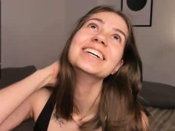 cam girl porn junebragga image #2175480