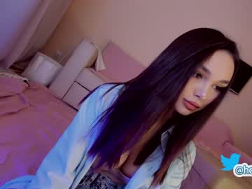 cam girl porn hollyextra image #2916004