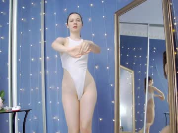 cam girl porn kriskras__ image #4151810