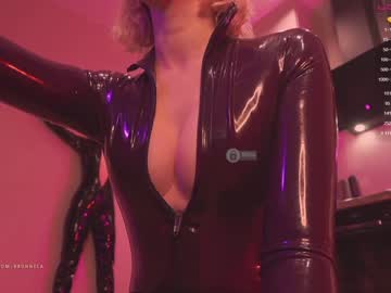 cam girl porn bronnica image #598532