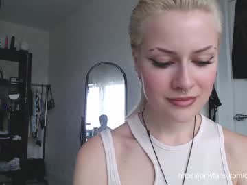 cam girl porn _mllymoore_ image #2231553