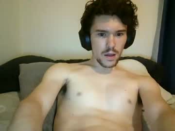 cam man porn manwithaweapon image #236831