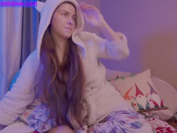 cam girl porn chroniclove image #3414212