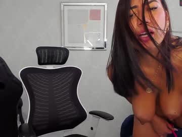 cam couple porn emillybrowm image #3390287