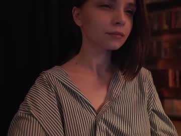 cam girl porn running_with_the_wolves image #1318719
