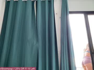cam girl porn bloomyogi image #3675882