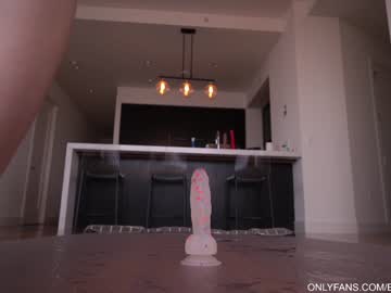 cam girl porn bailey_eilish image #5996425