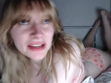 Cam for dumbdoll9
