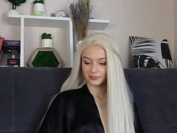 cam couple porn shinymila image #4359502