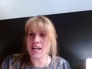 cam girl porn milkingmommy image #6318316