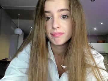 cam girl porn coy_amina_ image #2916772