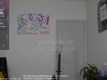 cam girl porn petitebrat image #6799622