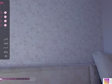 cam couple porn bzzzme image #5354902