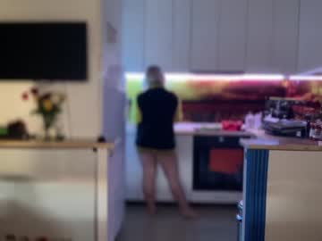 cam girl porn kiradivine image #5233913