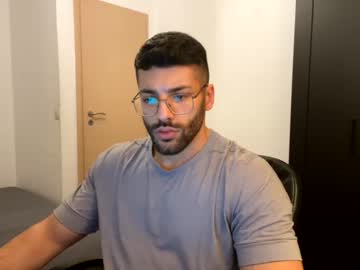 cam man porn rogan1604 image #843285