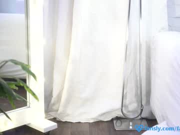 cam girl porn eva_fashionista image #2483615