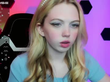 cam girl porn small_blondee image #3980064