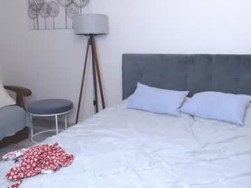 cam girl porn emilymoan19 image #6683034