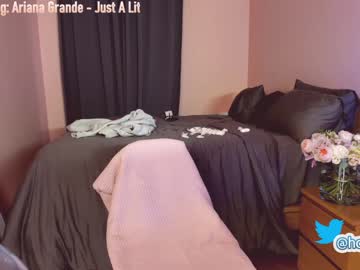 cam girl porn hollyextra image #2214236