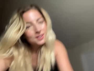 Cam for official_ellieanne