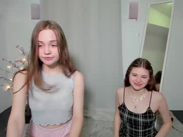 cam girl porn k_a_r_o_l_i_n_a image #2413407
