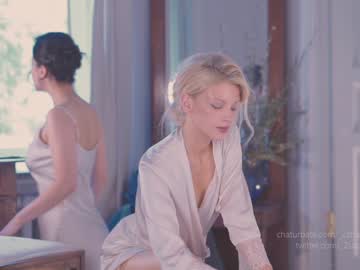 cam girl porn _2strangers image #4730602
