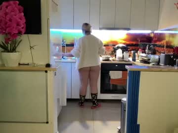 cam girl porn kiradivine image #6161051