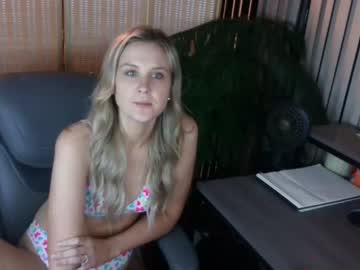 cam girl porn naughty_rosie69 image #6815138