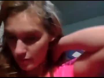 Cam for pregnant_milf21