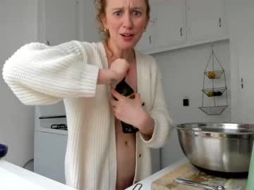cam girl porn pretendlunch image #1618320