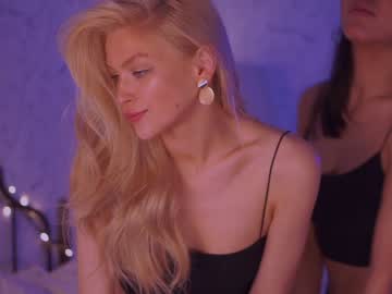 cam girl porn _2strangers image #1907439