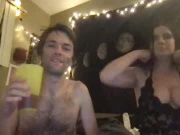 cam couple porn bustyandbeardy image #1142246