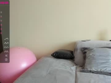 cam girl porn emilymilf__ image #4588732
