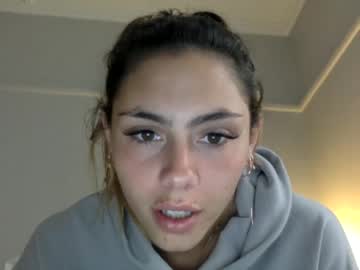 cam girl porn girlgangbang image #458153