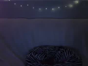 cam girl porn petitegirluvsdick image #3684852