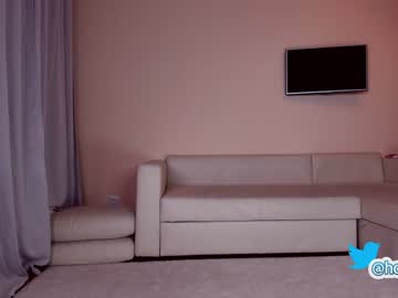 cam girl porn hollyextra image #3053686