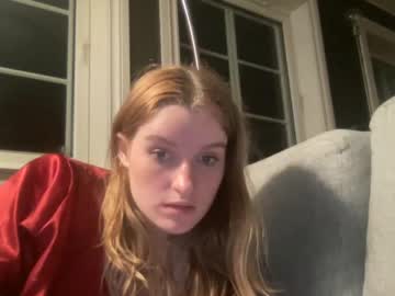 cam girl porn frecklytaylor image #2539809