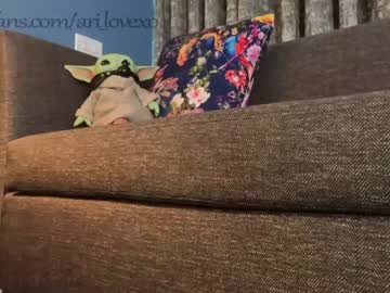cam couple porn ari_lovexo image #3978429