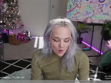 cam girl porn petitebrat image #6009712