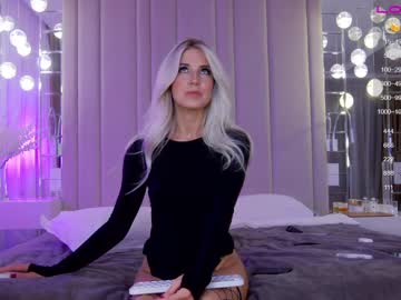 cam girl porn krissone image #2510912