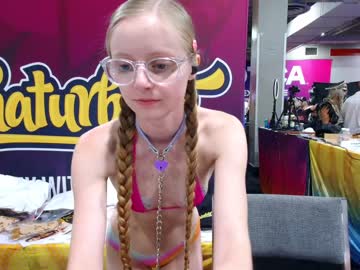 cam girl porn emmasky69 image #4821159