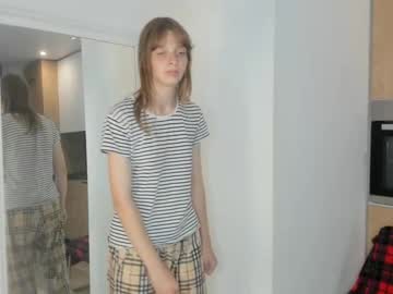 cam girl porn lynncodrington image #6983079