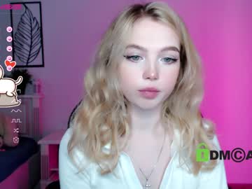 cam girl porn small_blondee image #3630071