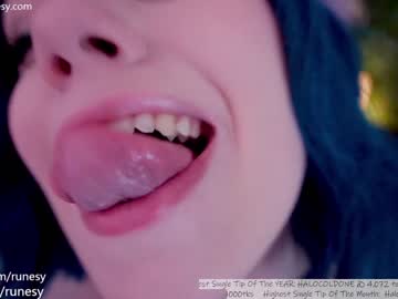 cam girl porn runesy image #6492232