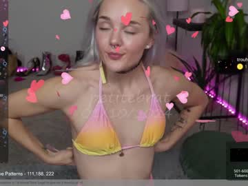 cam girl porn petitebrat image #6111773